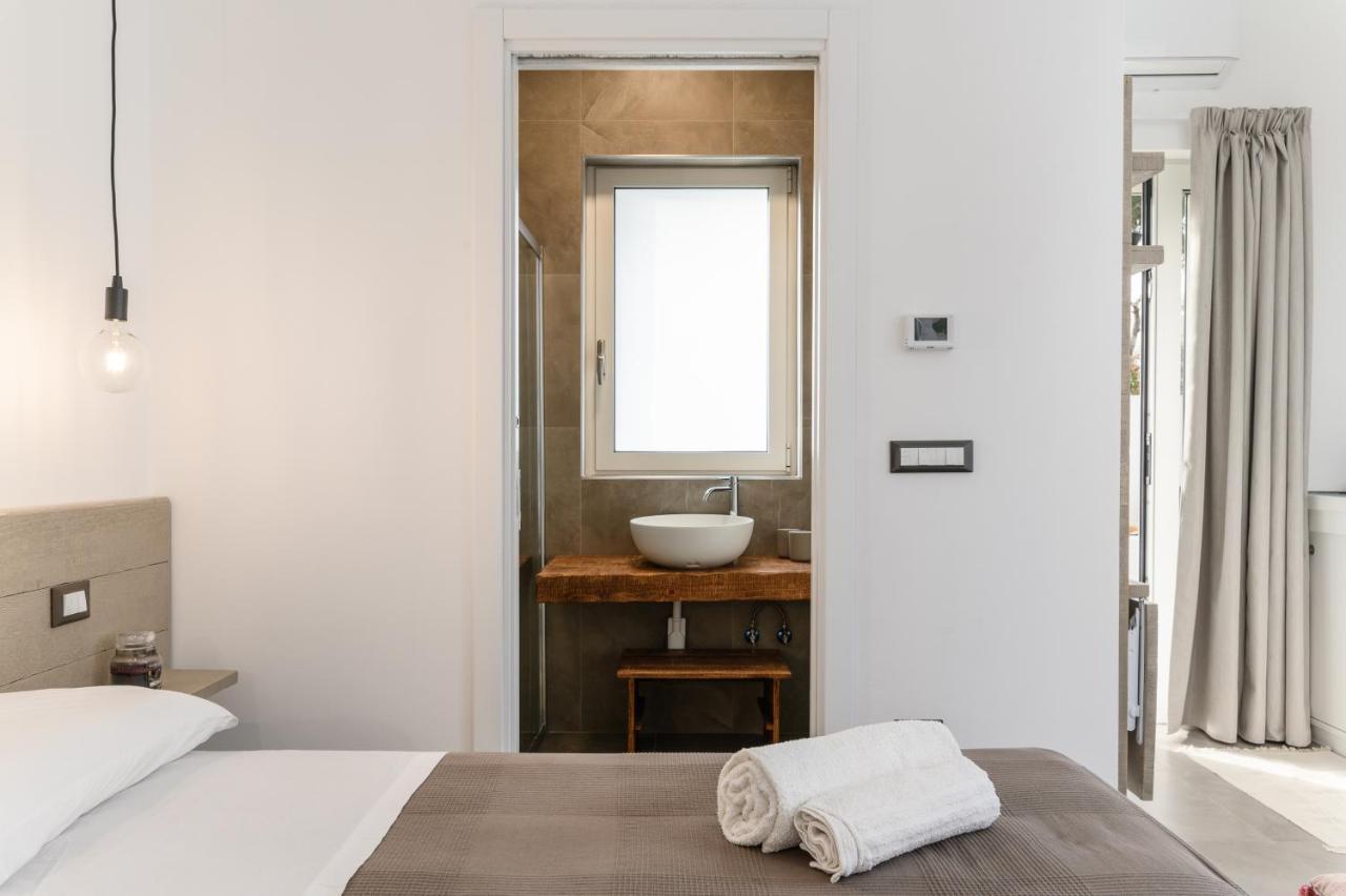 Mandorlocarrubo'S Suite Ostuni Exterior photo